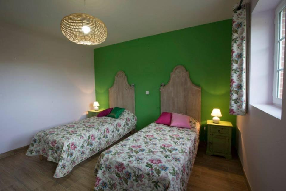 Bed and Breakfast Le Parc De Crecy Exterior foto